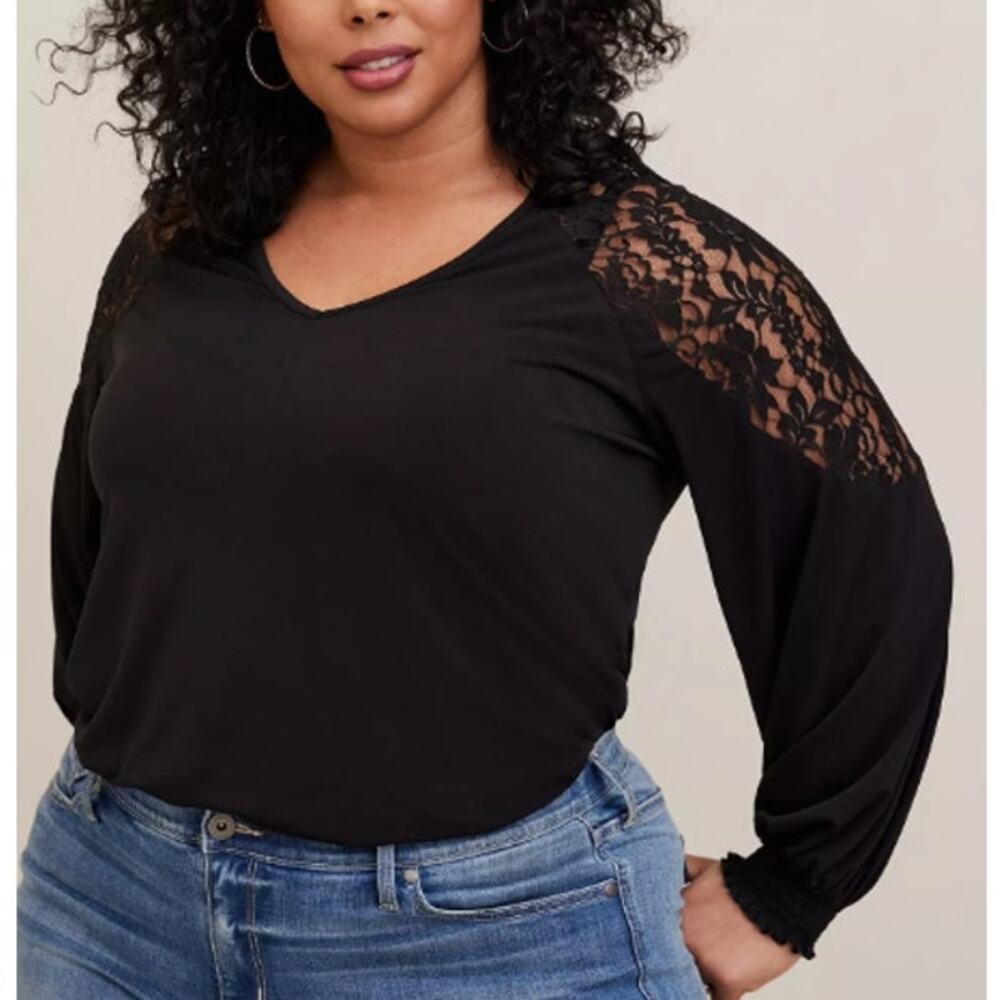 Torrid Womens Lace Shoulder Top Plus Size 4X Whimsygoth Stretch WItchy Vamp - Picture 1 of 9
